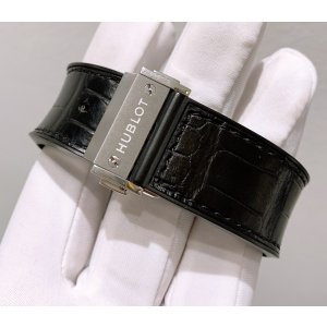 Hublot Classic Fusion 42mm Titanium Bezel Diamonds