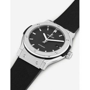 Hublot Classic Fusion Titanium Automatic 42mm Dây Cao Su