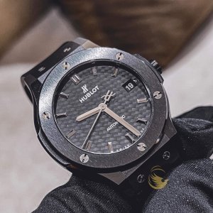 Hublot Classic Fusion 38mm Black Magic Ceramic Carbon 