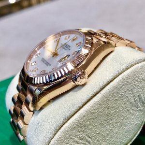 Rolex Lady Datejust 278275 Rose Gold Mop 31mm