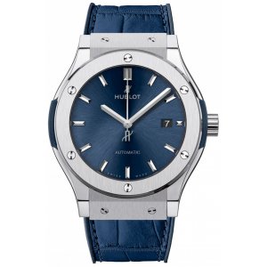 Hublot Classic Fusion Titanium 42mm Blue