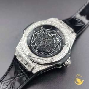 Hublot Big Bang Sang Bleu Black Pavé Titanium