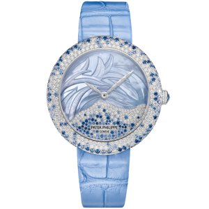 Patek Philippe Calatrava Mother of Pearl Sapphire 4899/901G-001