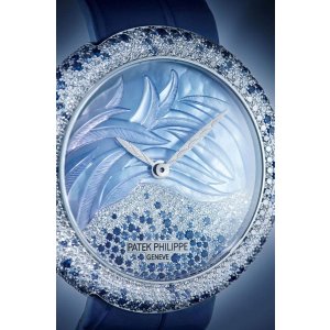 Patek Philippe Calatrava Mother of Pearl Sapphire 4899/901G-001