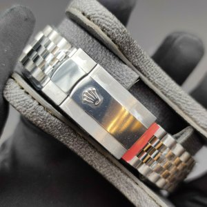 Rolex Datejust 126234 Steel Olive Green Palm 36mm