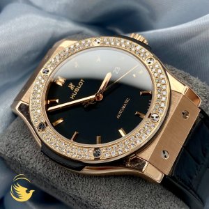 Hublot Classic Fusion 42mm King Gold Diamonds Black