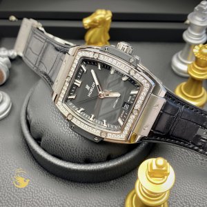 Hublot Spirit of Big Bang Titanium Diamonds 39mm