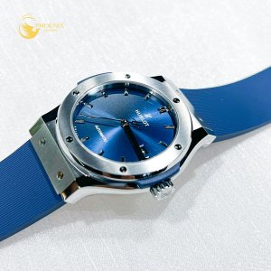 Hublot Classic Fusion Navy 42mm 